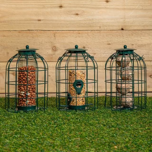 Samuel Alexander Pack of 3 Green Metal Wire Mesh Wild Bird Hanging Nut Seed and Fat Ball Feeders with Squirrel Guard