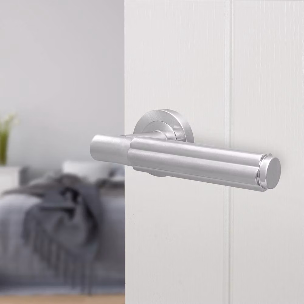 AFIT Satin Nickel Internal Lever On Rose Door Handle in Silver, Brushed Aluminium, W: 15.0 cm x H: 15.0 cm – 2