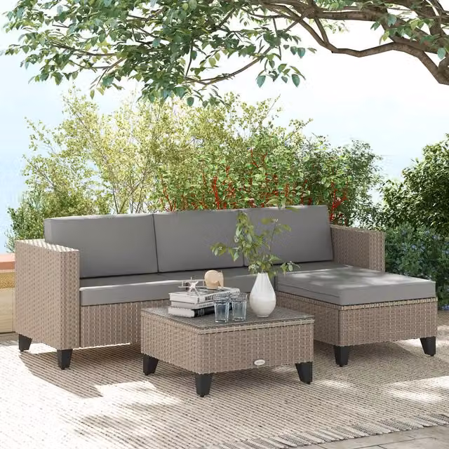 Outsunny 5 Piece Modern Rattan Garden Furniture Set in Brown