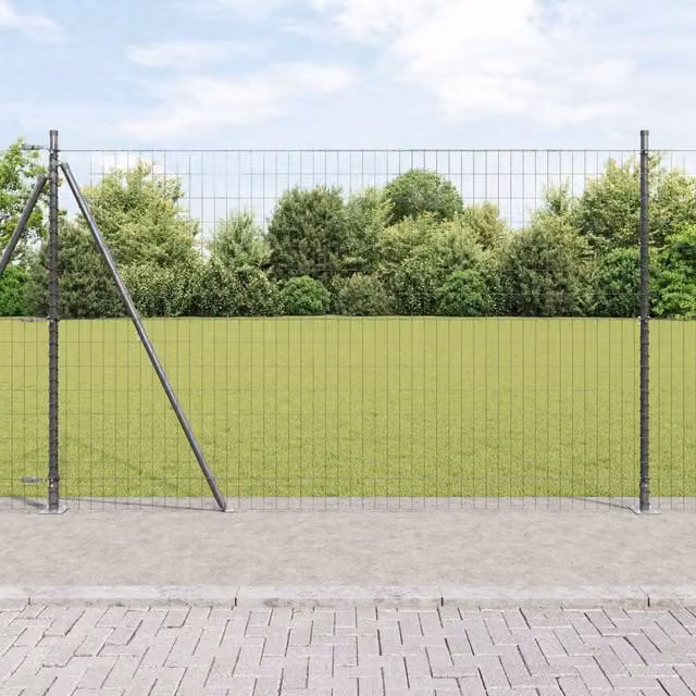 Berkfield Home Euro Fence with 7 Flanged Round In-Ground Posts, Galvanised Steel, Silver/Grey, W: 10 m, H: 1.5 m – 1