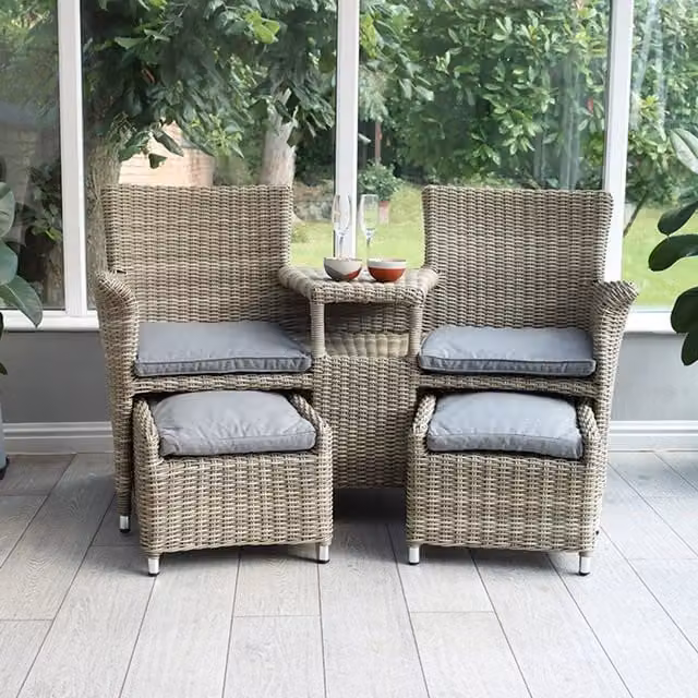 Royalcraft Wentworth Companion Set in Grey Rattan and Metal