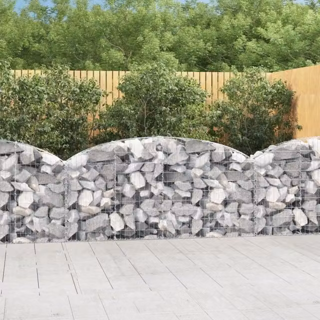 Berkfield Home Arched Gabion Basket in Silver Galvanised Steel, W: 200 cm, D: 30 cm, H: 80-100 cm