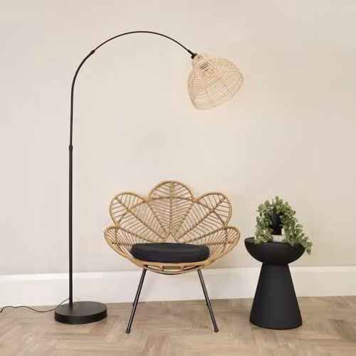 ValueLights Black Metal Arched Floor Lamp with Beige Rattan Basket Shade – 2