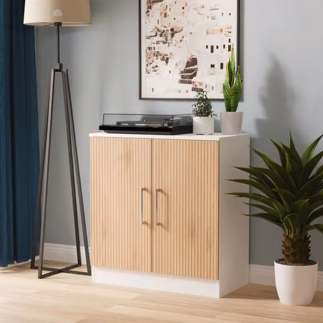 Ready Assembled 2 U Gloucester 2 Door Cabinet in White