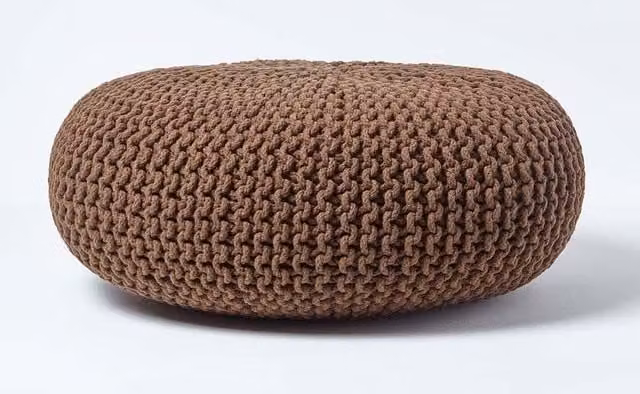Homescapes Large Round Cotton Knitted Pouffe Footstool in Brown – 1