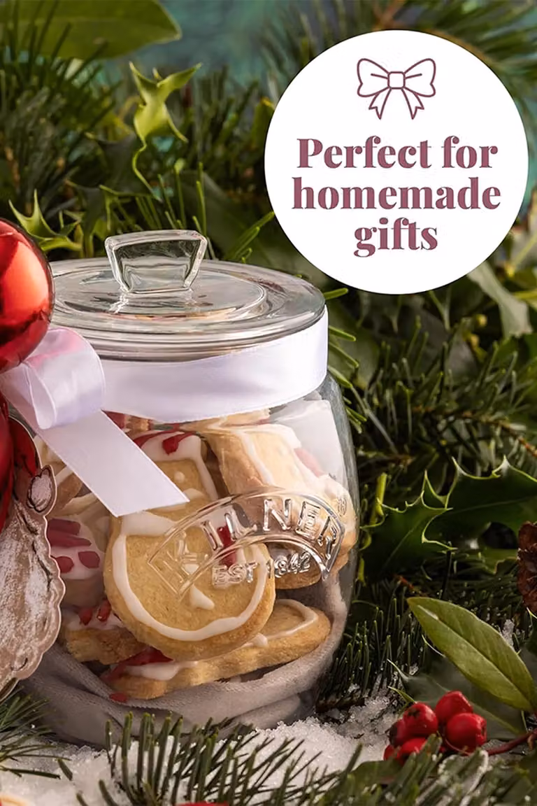 Kilner Set of 3 Airtight and Leakproof Universal Push-Top Lid Glass Jars in Transparent