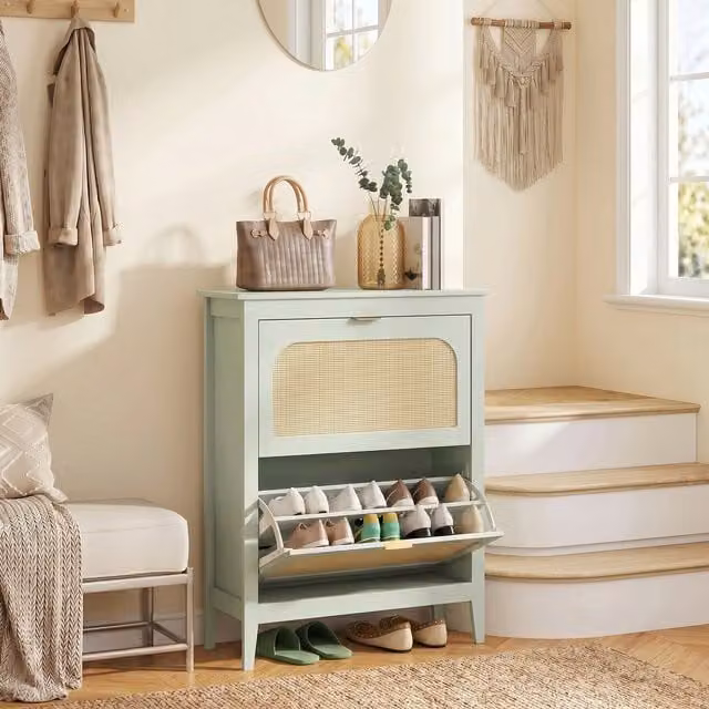 HOMCOM Boho Slim Shoe Cabinet with Rattan Doors in Green and Oak, Holds 20 Pairs