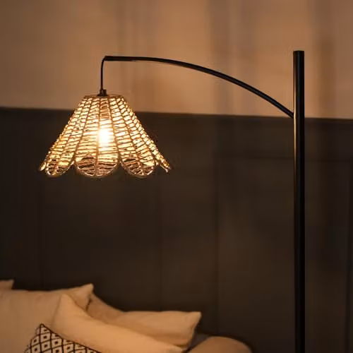 ValueLights Black Metal Curve Stem Floor Lamp with Natural Cane Rattan Scalloped Edge Shade – 3