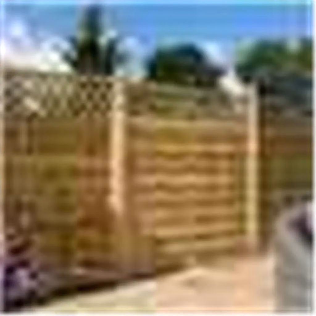 Cheshire Pressure Treated Lattice Infill Flat Screen Wooden Gate in Natural Brown, W: 182.88 cm, H: 91.44 cm – 2