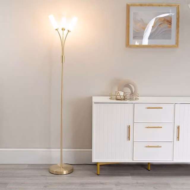 ValueLights Maya 3 Way Curved Arm Reed Shaded Upright Floor Lamp in Gold/Brass, H 158.5 cm x W 26.5 cm – 1