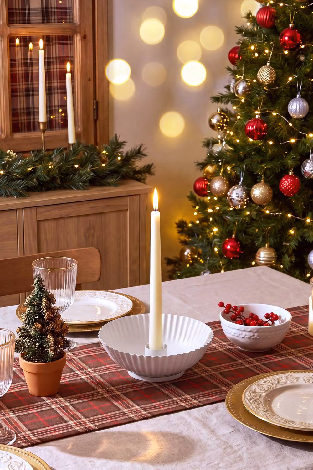 Living and Home Modern White Metal Taper Candle Holder for Tabletop Decor