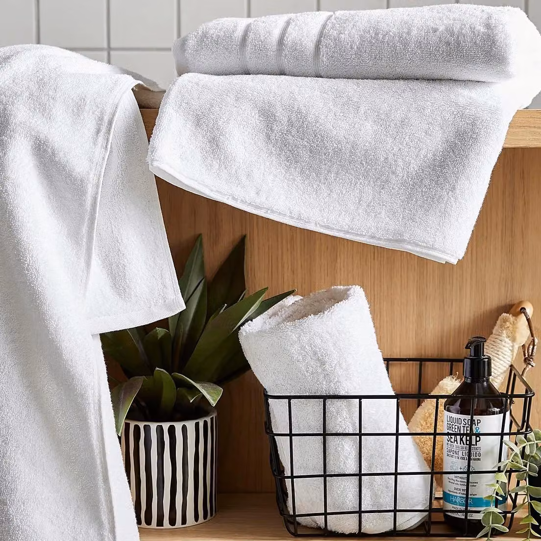 Allure Bath Fashions White Cotton Hand Towel with Hanging Loop – 2