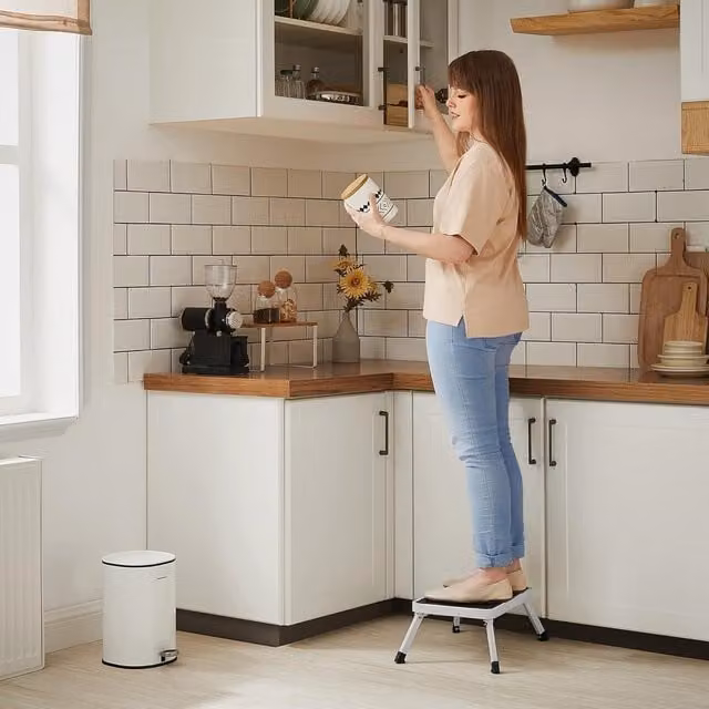 SONGMICS Foldable Steel Step Ladder with Handle and Non-Slip Rubber Feet in Black – 1