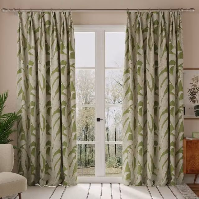 Linda Barker Evergreen Leaf Made to Measure Opaque Cotton Floral Curtain in Green