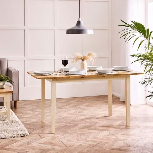FurnitureboxUK Salcombe Oak Wood Extending Kitchen Dining Table with Cream Legs