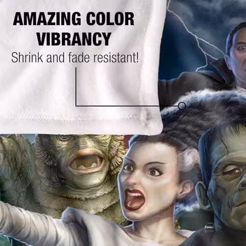 Universal Monsters Monsters Group Silky Touch Super Soft Fleece Throw Blanket, Multicolour, W: 152 cm, D: 127 cm – 3