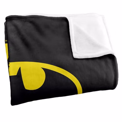 Warner Bros. Batman Bat Symbol Christmas Santa Hat Super Soft Fleece Throw Blanket, W/D/H: 91 x 147 cm – 2