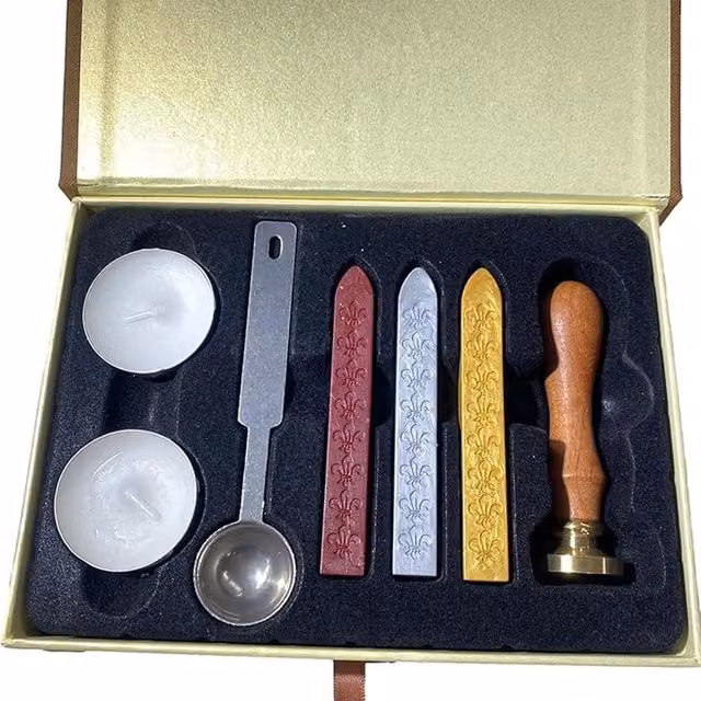 Syntego Daisy Stamp Metallic Wax Kit in Red, Silver, Gold and Multicolour