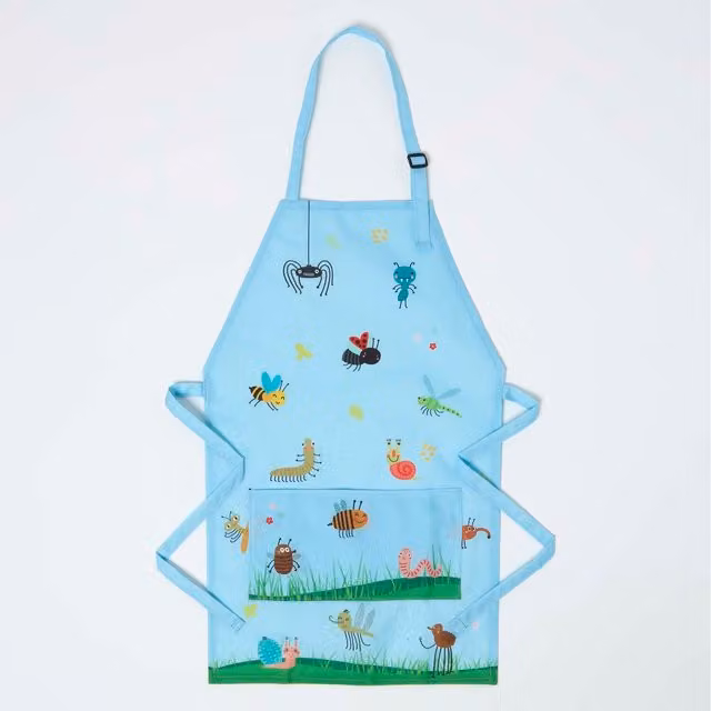 Homescapes Children's Gardening Apron with Insect Design in Blue