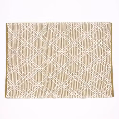 Esselle Blenheim Woven Diamond Rug in Green, W/D: 120 x 170 cm
