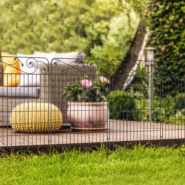Outsunny Black Metal Decorative Garden Fence Panels, 4-Piece Set – 6