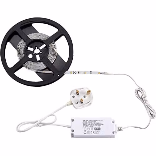 Loops 5m Cool White LED Strip Light Kit with 12W Driver and UK Mains Plug for Under Cabinet and Accent Lighting