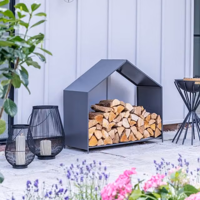 Ivyline Outdoor House Zinc Log Storage in Silver, H 88 cm x W 100 cm x D 100 cm