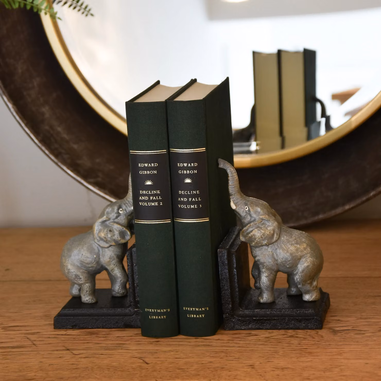 Madison & Mayfair Antique Pair of Elephant Bookends in Grey Cast Iron – 2
