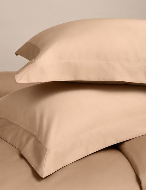 M&S 2 Pack Egyptian Cotton 400 Thread Count Silky Oxford Pillowcases in Beige