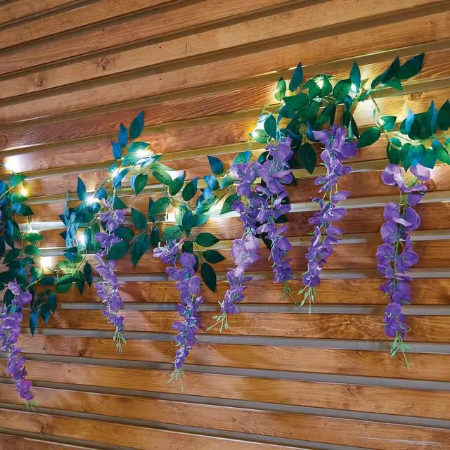 Gainsborough Solar Purple Wisteria Garland with 20 Warm White LEDs, L180cm – 1