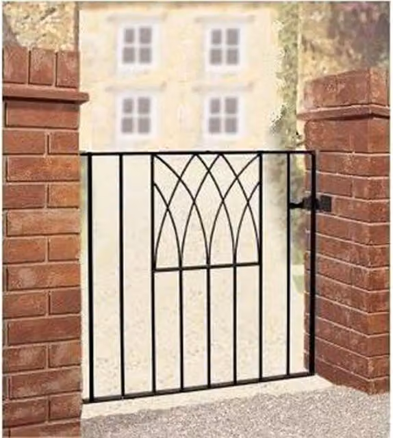 Burbage Iron Craft Abbey Modern Low Flat Top Single Gate in Black, Fits Gap of W: 91.4 cm, H: 81.2 cm