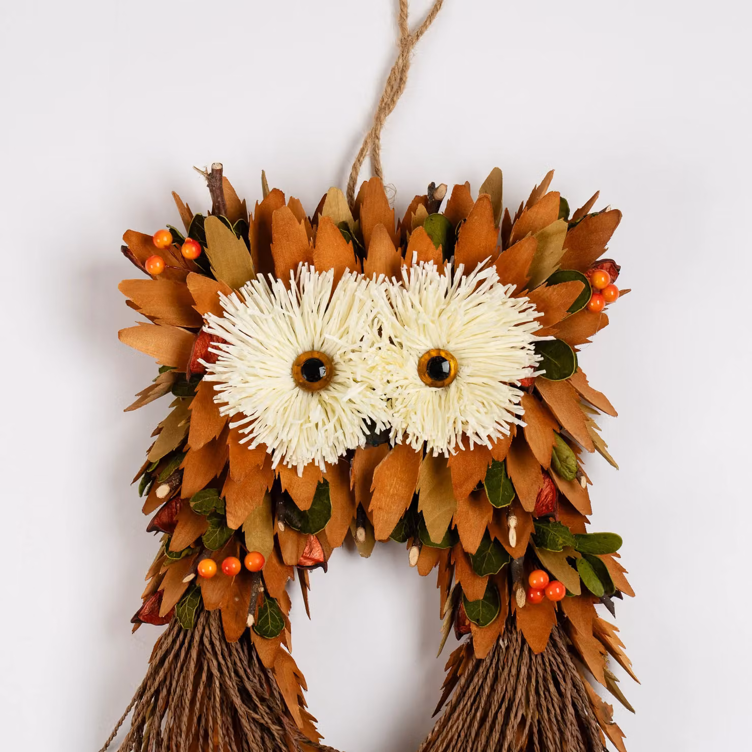 Scottish Everlastings Ltd Rustic Brown Straw and Woodshave Hanging Owl Figure, Height: 32 cm – 3