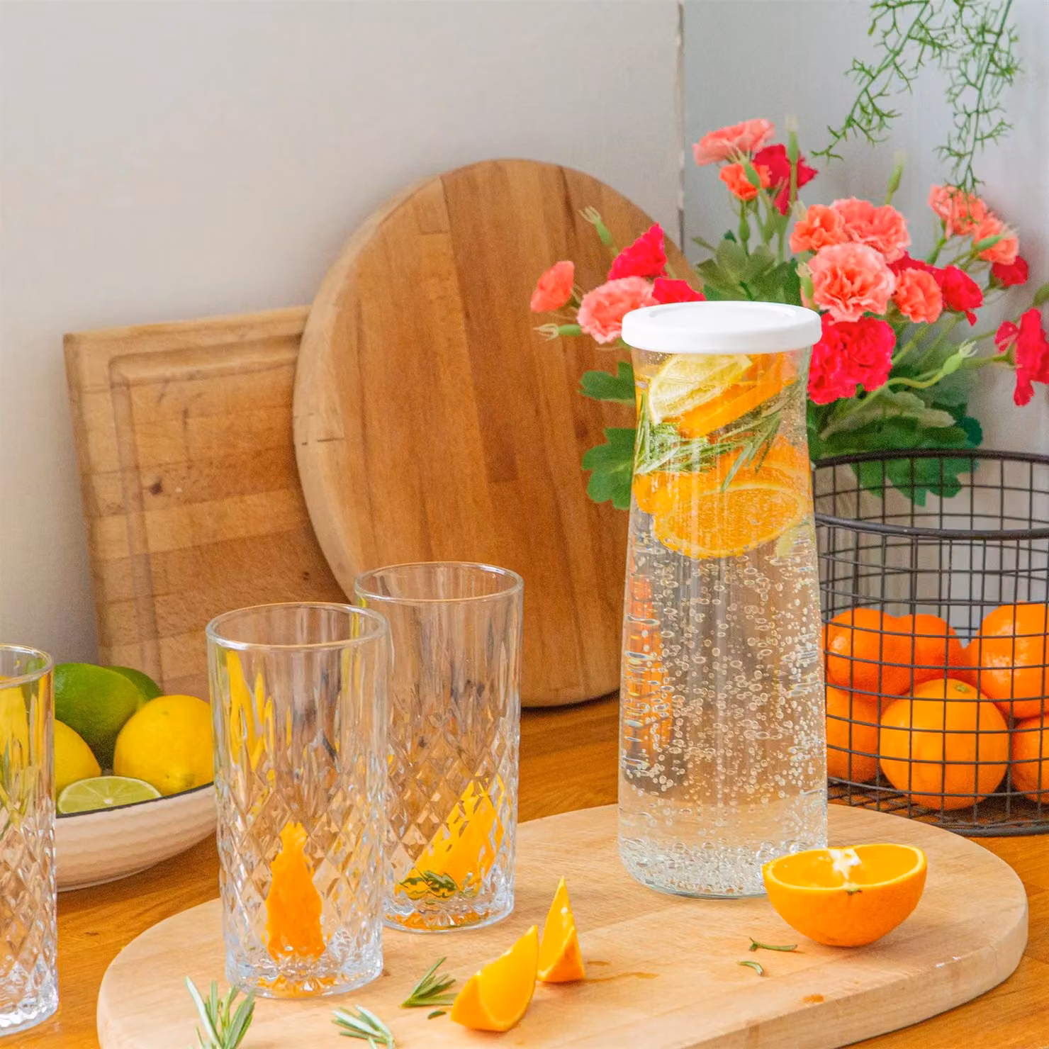 LAV Vera Glass Carafe with Grey Lid in White, 1.2 l – 2