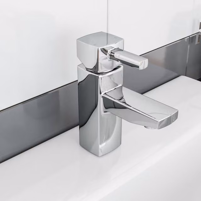 Nes Home Chrome Modern Single Lever Basin Mono Mixer Tap in Silver