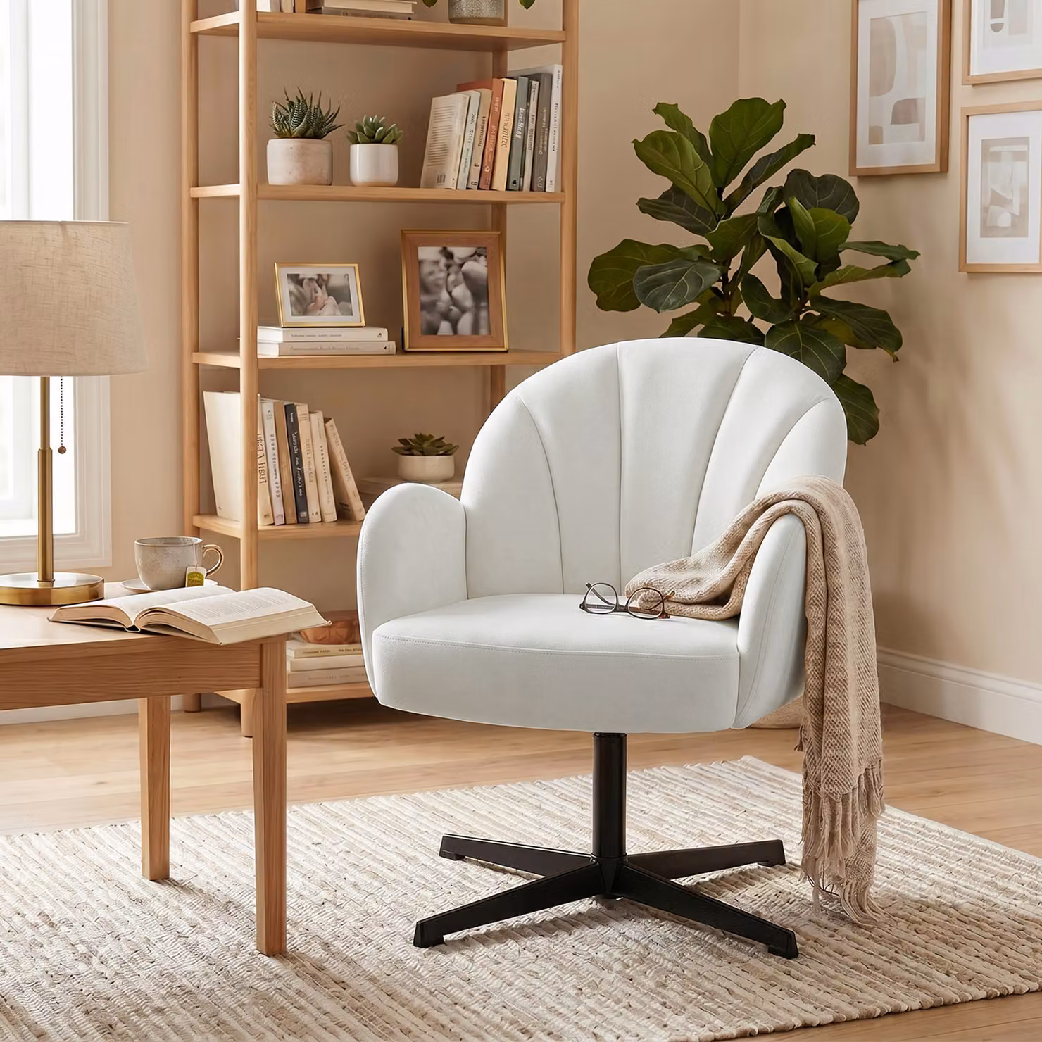 HOMCOM Shell-Shaped Swivel Accent Chair in White Velvet with Metal Base – 4