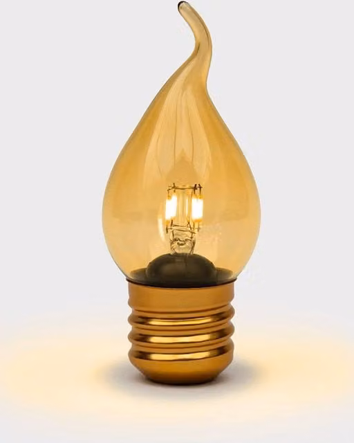 Suck UK Cordless LED Candle Lightbulb with Flicker Effect, USB Rechargeable, Gold/Brass
