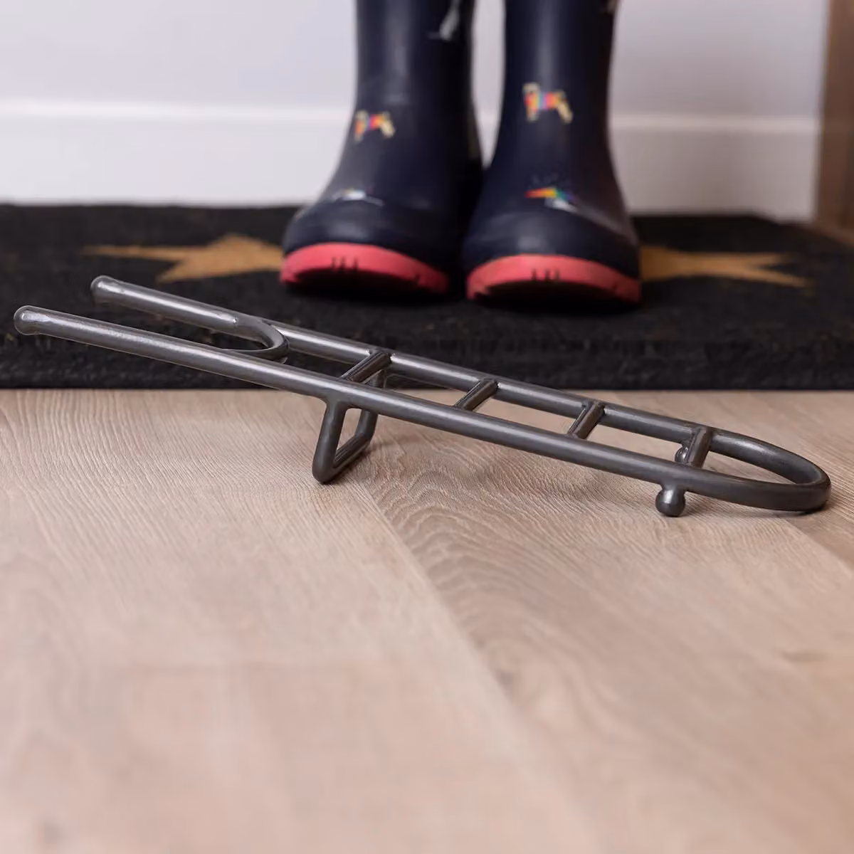 Charles Bentley Charnwood Cast Iron Boot Jack in Dark Grey, W/D/H: 34.5 x 11.5 x 5.5 cm – 2
