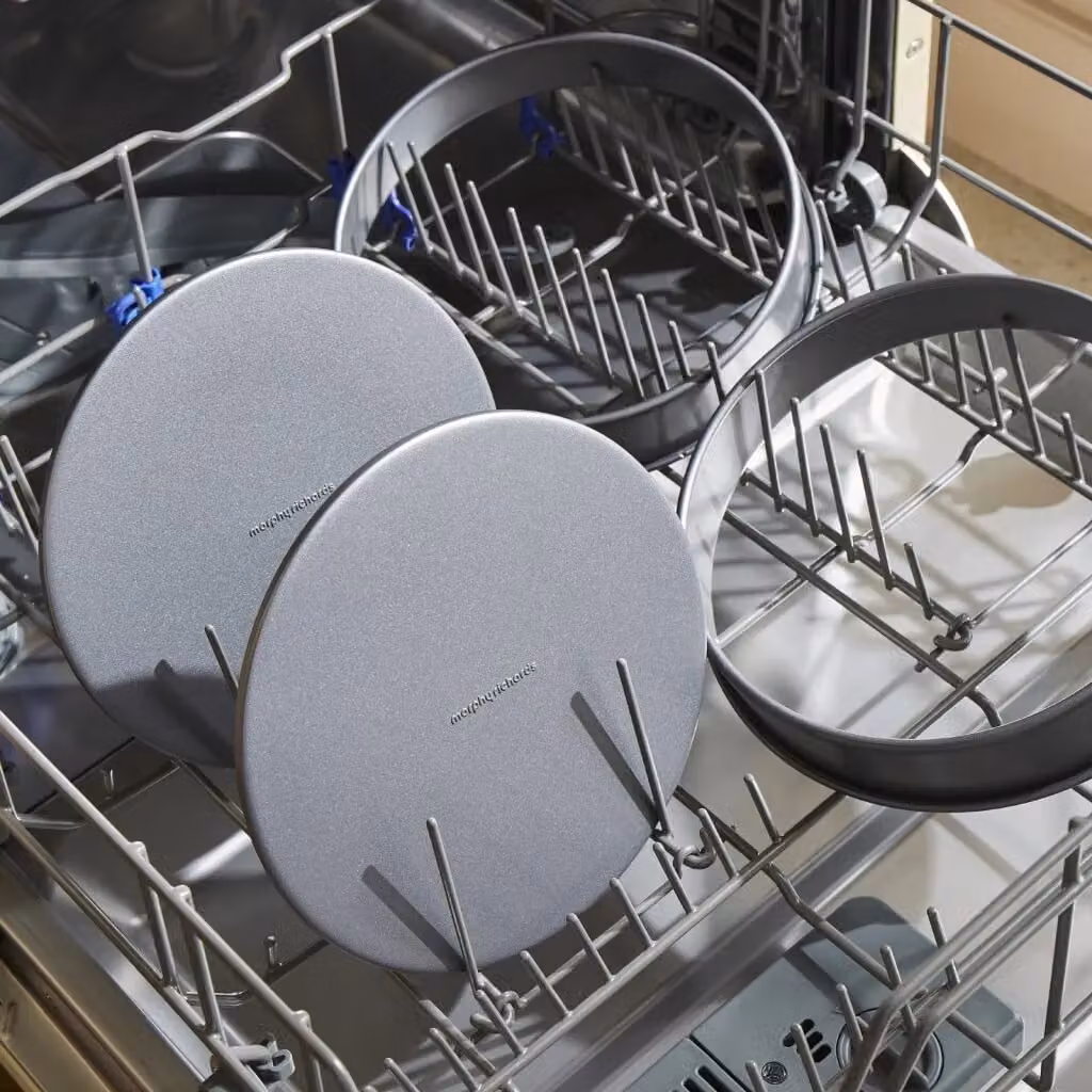 Morphy Richards Non-Stick Carbon Steel Loose Base Round Cake Tin Set in Grey – 10