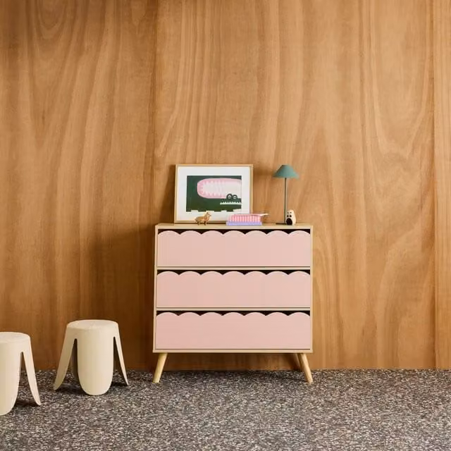 Sweekeec Scandinavian Style Childrens 3 Drawer Chest in Pink