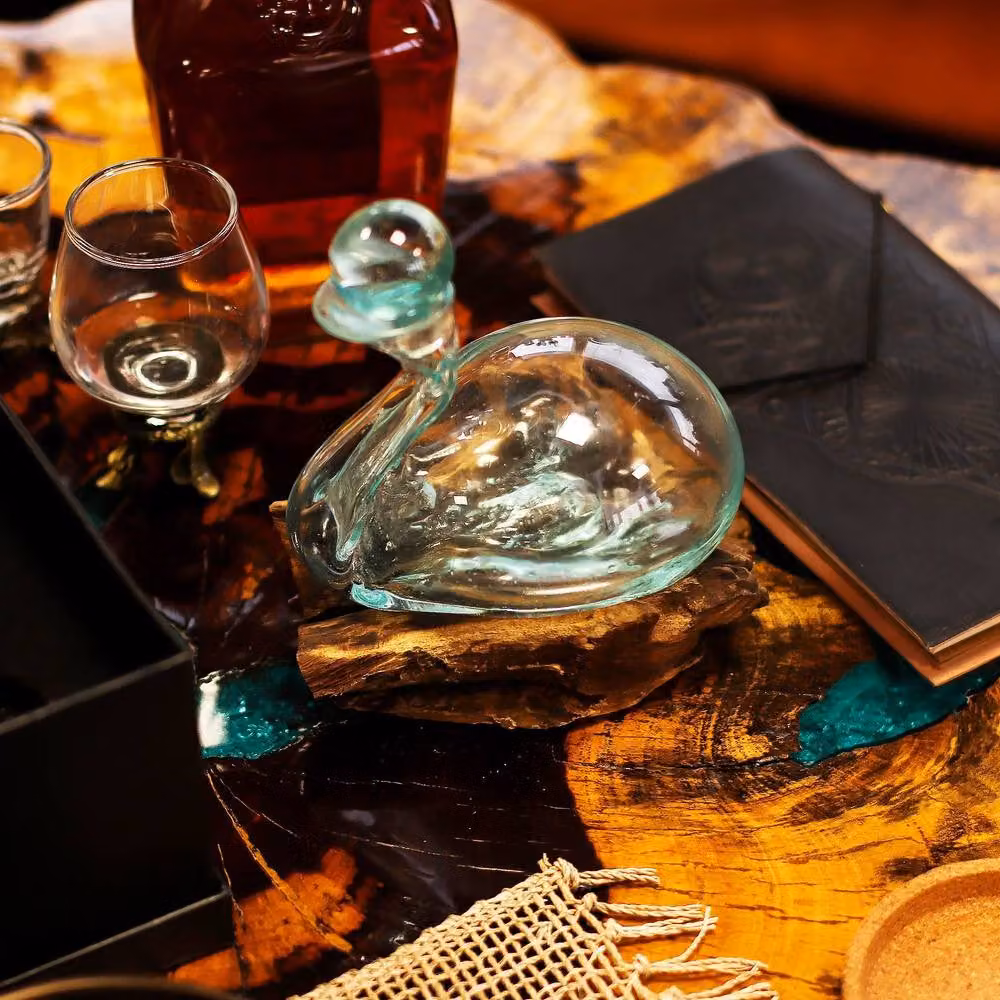 Serenityy Molten Glass Duck Decanter with Stopper and Reclaimed Wood Base, Clear, Height: 19 cm – 3