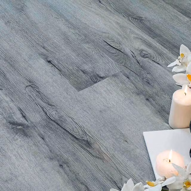 Livingandhome Grey Country House Wood Effect Self Adhesive Plank Flooring