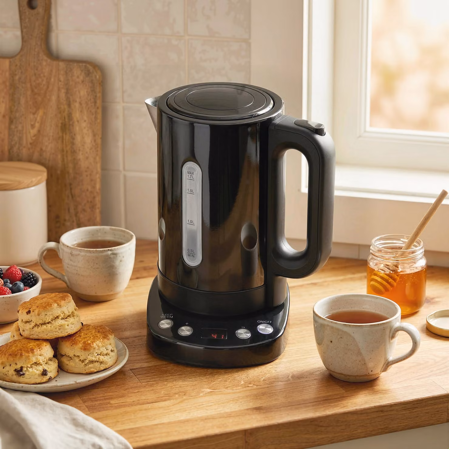 HOMCOM Electric Kettle with Keep Warm Function and LCD Base, Black, 1.7 l – 2