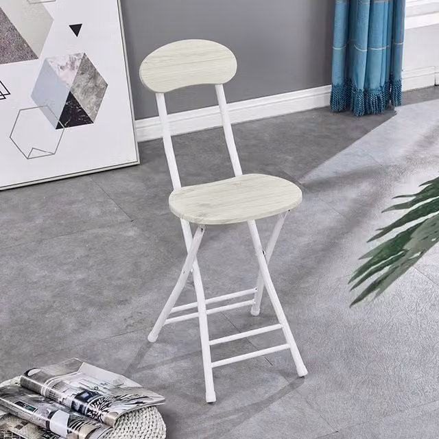 Livingandhome Set of 4 Modern White Wooden and Metal Folding Chairs