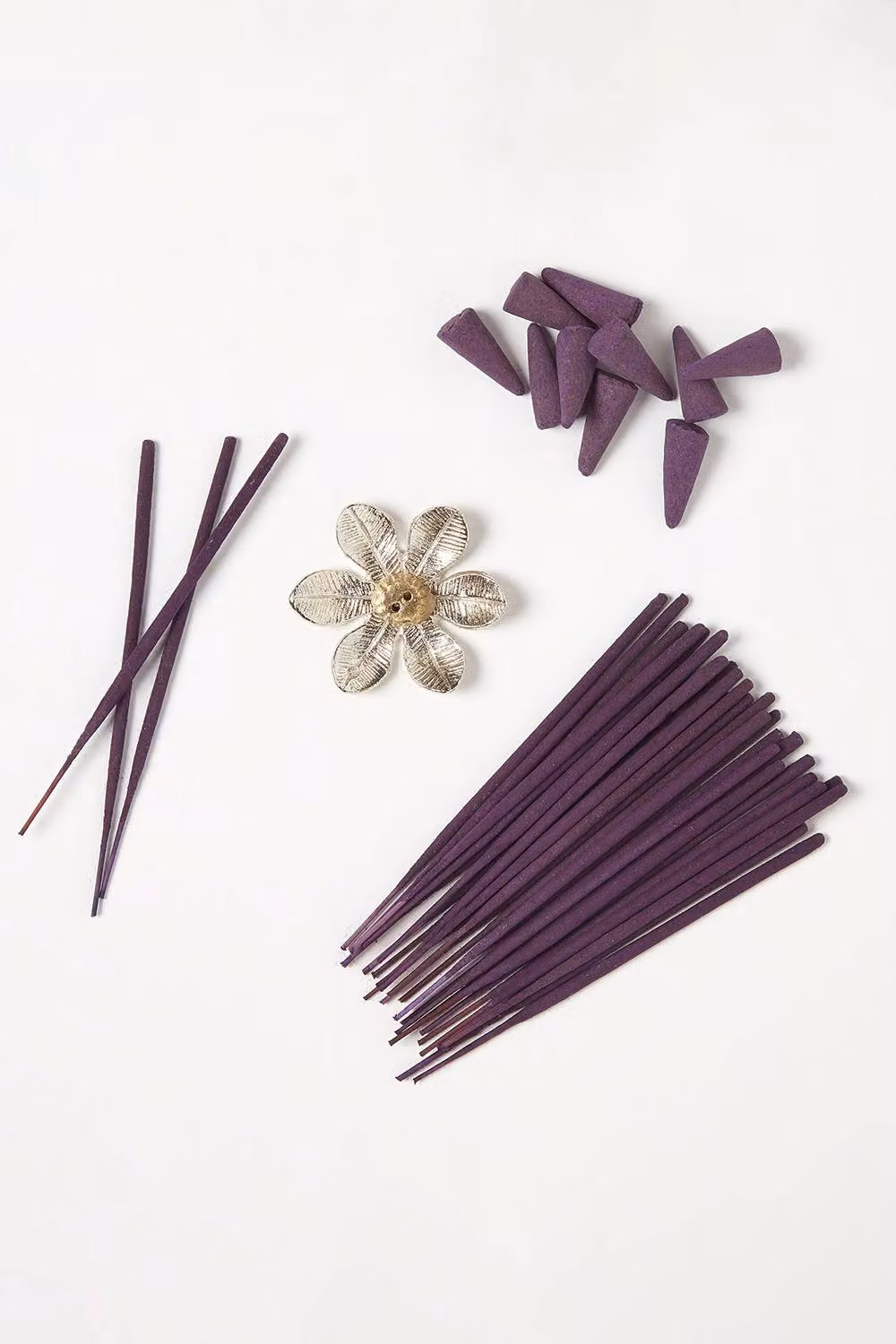 Homescapes Zen Incense Gift Set with Sticks and Metal Holder in Purple – 2