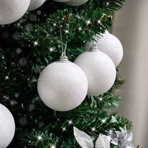 Melody Maison Set of 10 White Round Glitter Christmas Baubles – 3
