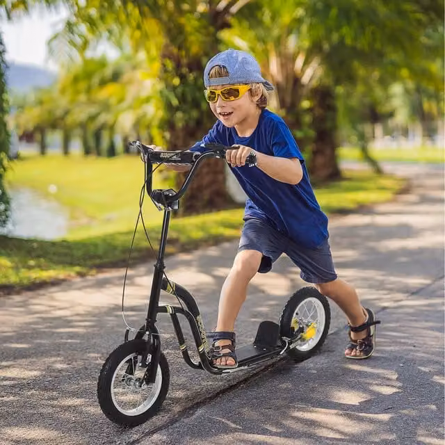 HOMCOM Height Adjustable Kids Stunt Scooter in Black