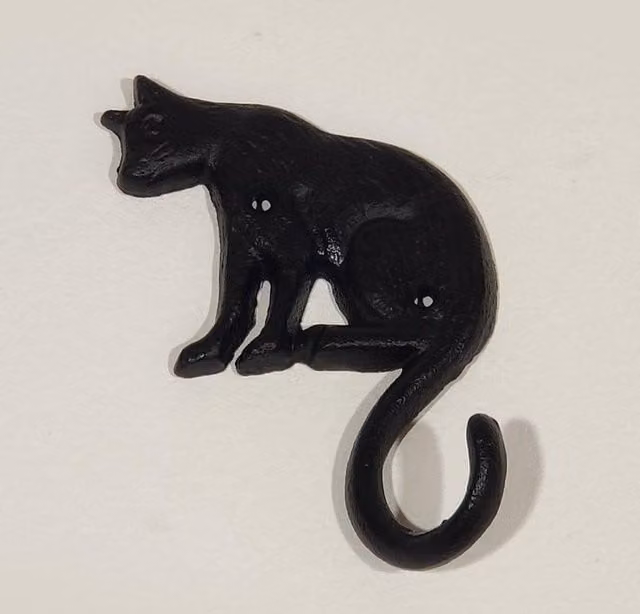 Homescapes Cast Iron Cat Wall Mounted Coat Hook in Black