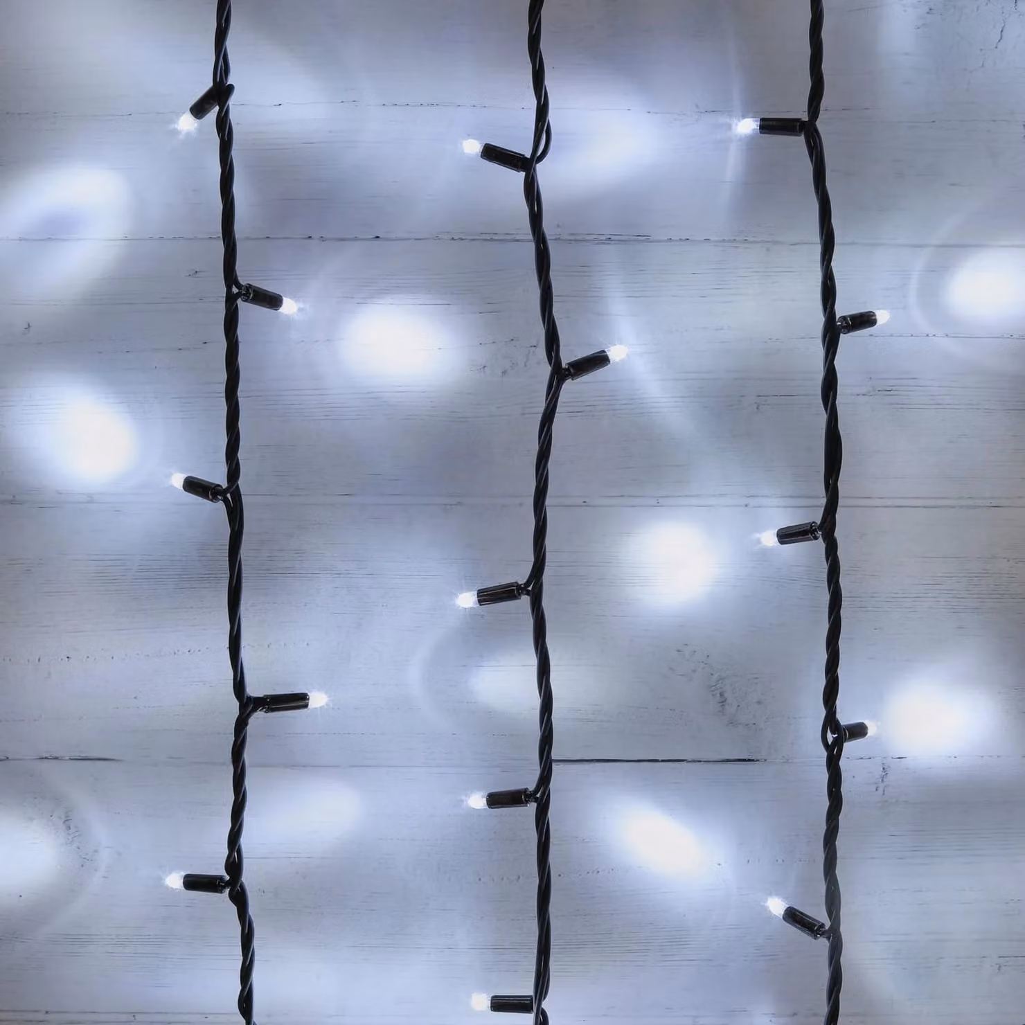 Lights4fun Plus Connect 500 LED Connectable Fairy Lights with Black Cable and White Lights, IP65 Waterproof, 50m