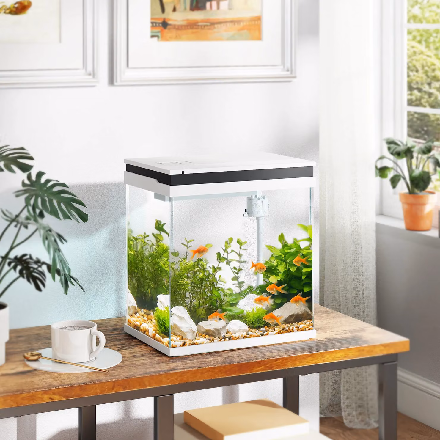 PAWHUT Small Fish Tank with Filter System, LED Lights and Water Pump, White, 14L – 2