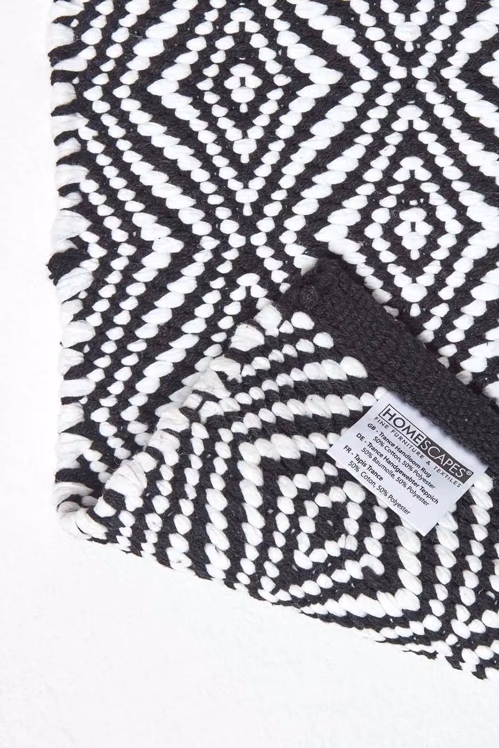 Homescapes Trance Round Woven Fibre Rug in Black and White Diamond Pattern, Diameter: 150 cm – 4